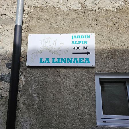 Bourg-Saint-Pierre : Le Cachet D'Antan Apartment Exterior foto