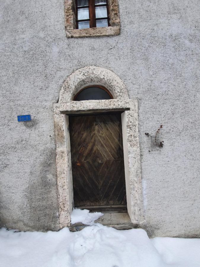 Bourg-Saint-Pierre : Le Cachet D'Antan Apartment Exterior foto